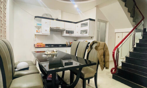 Bán Nhà 50m², 4 tầng Phố Tây Văn Cao Trung Tâm Thành Phố