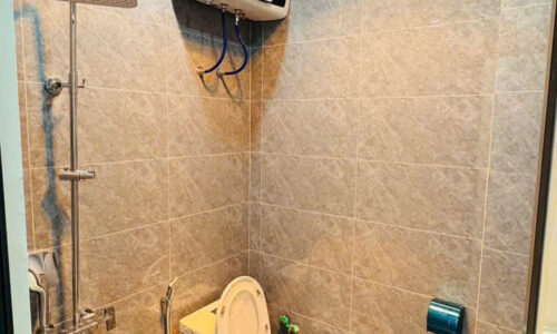 Bán Nhà Buôn Bán Kinh Doanh 4 Tầng 42m2 Tại Hồng Thái An Dương
