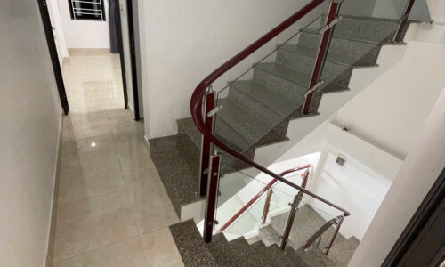 Bán Nhà 3,5 Tầng Diện Tích 40m2 Sau Mặt Đường Trung Hành