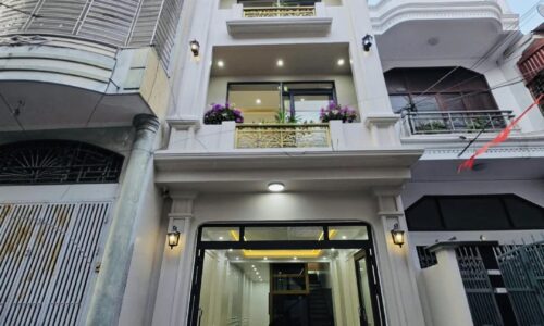 BÁN NHÀ ĐỘC LẬP 5 TẦNG Gần 70m² • Gara 7 chỗ • 5PN khép kín NGUYỄN ĐỨC CẢNH HAI BÀ TRƯNG, HẢI PHÒNG