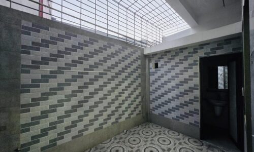 Nhà 3 Tầng 100m2 Ngõ trước nhà 3m