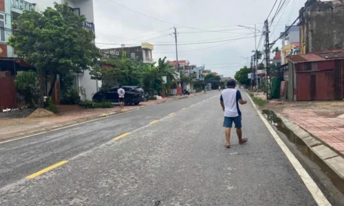 SIÊU PHẨM TRUNG TÂM HUYỆN KIẾN THỤY Diện Tích 190m² Ngang 7m TỔ DÂN PHỐ THỌ XUÂN NÚI ĐỐI
