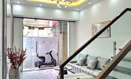 BÁN NHÀ LÔ GÓC 43m² x 3 tầng NGÕ 122 ĐÌNH ĐÔNG 2,89 tỷ