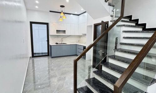 Bán Nhà 50m2 3 Tầng 1 Tum Ngõ Ô Tô Gần Nhà Gần Chợ Đằng Lâm