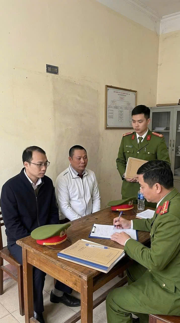 Khởi tố 2 cò đất trốn thuế gần 500 triệu đồng khi mua bán chuyển nhượng nhà đất